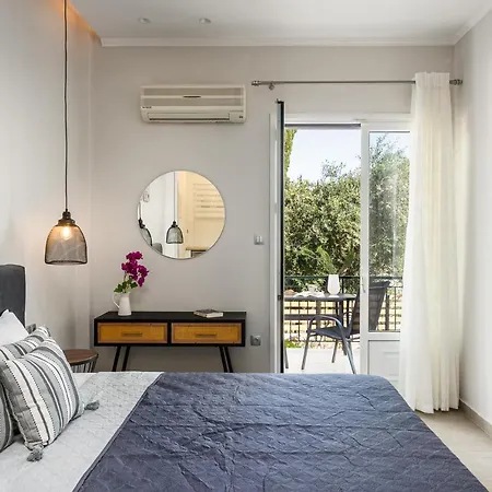 Dolphin Apartment